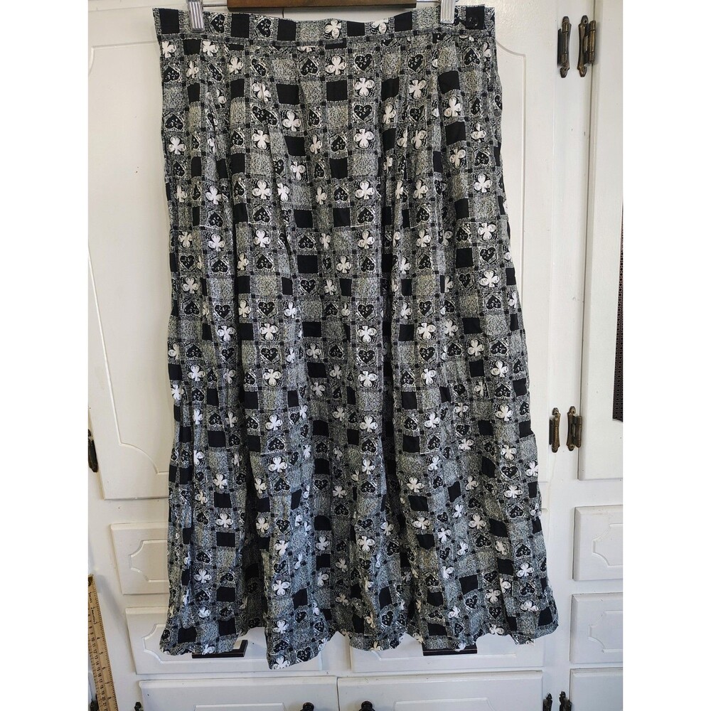 Pendleton Classic Women's Size 14 Black and White Print Long Maxi Pleated Skirt